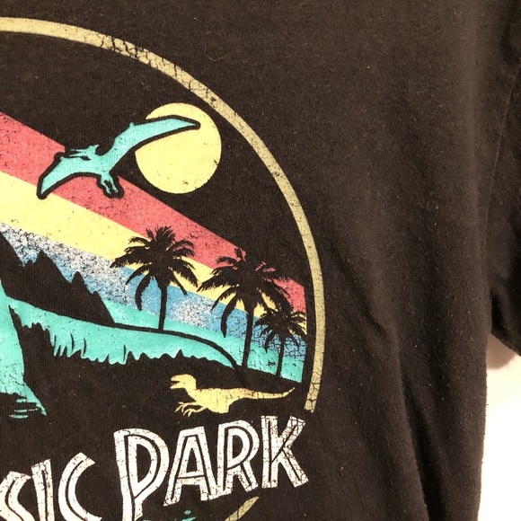 Jurassic part shirt size small - Picture 5 of 7
